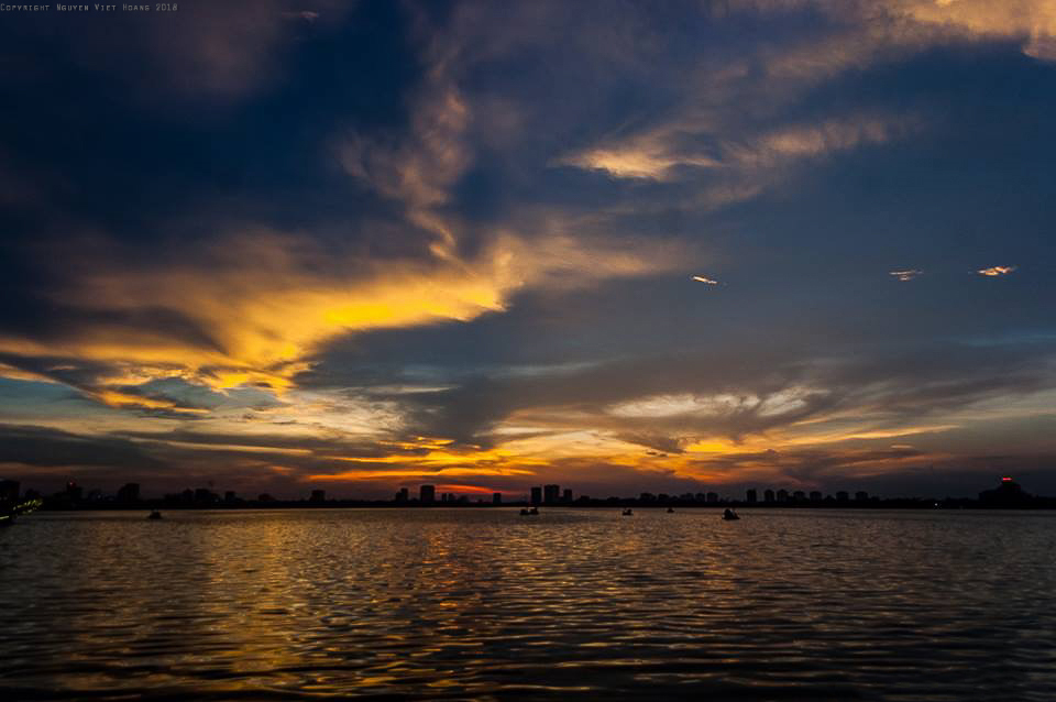 hanoi lake