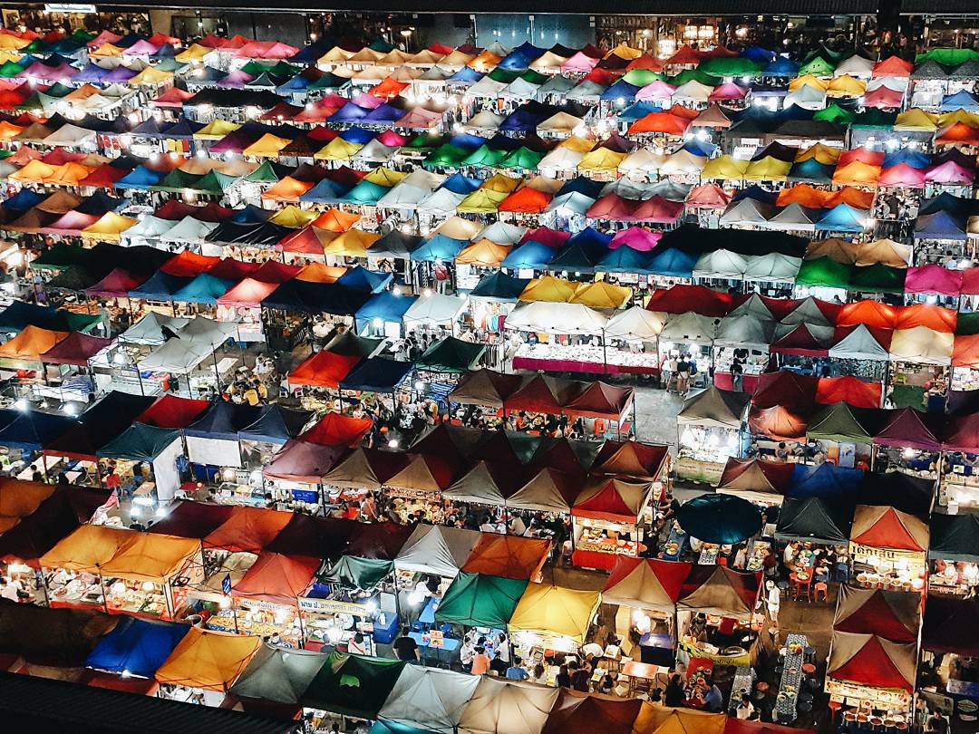 bangkok train market