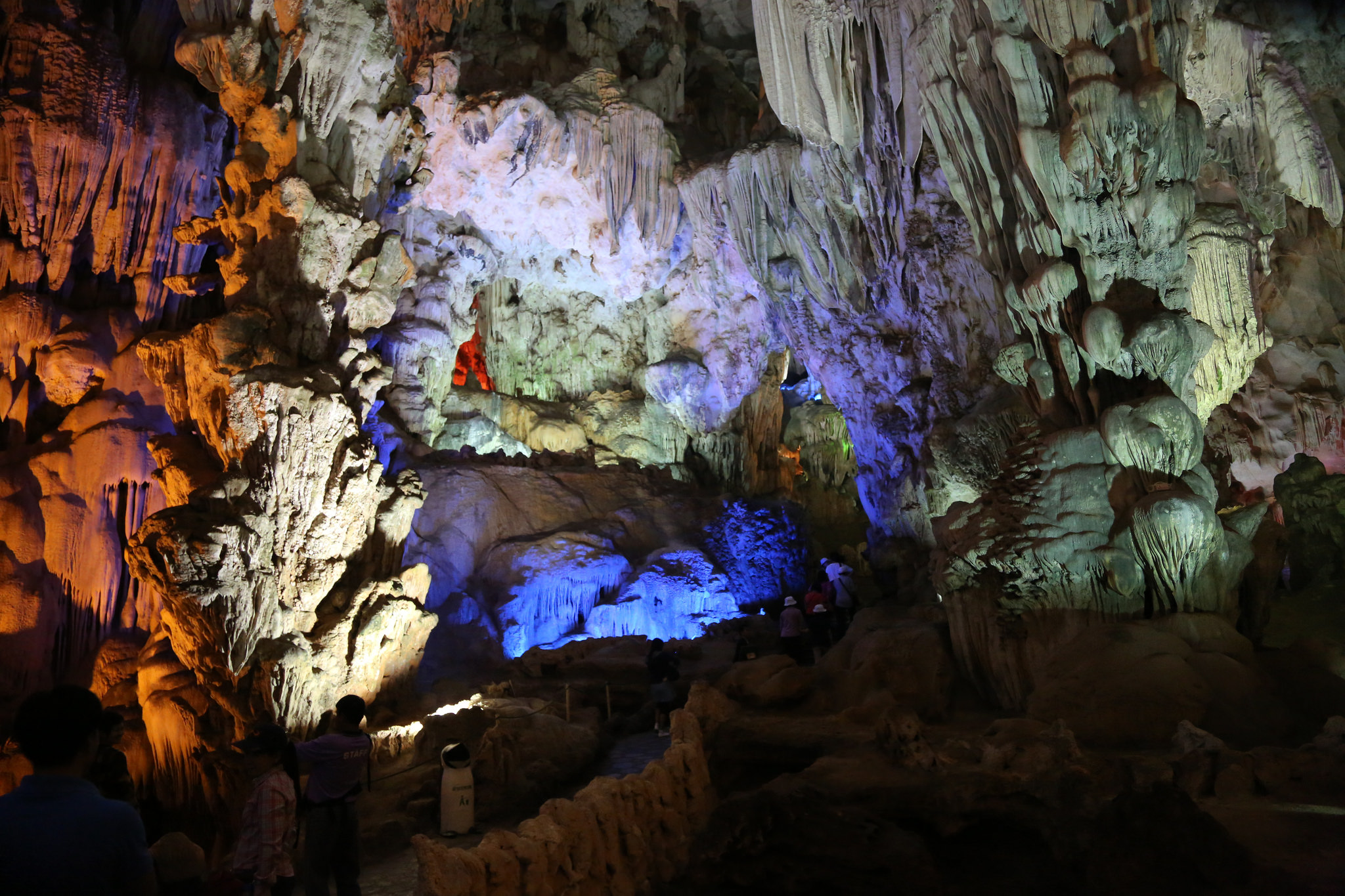 Paradise cave