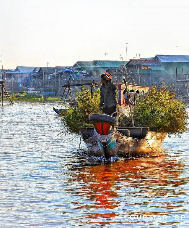 visiting tonle sap lake