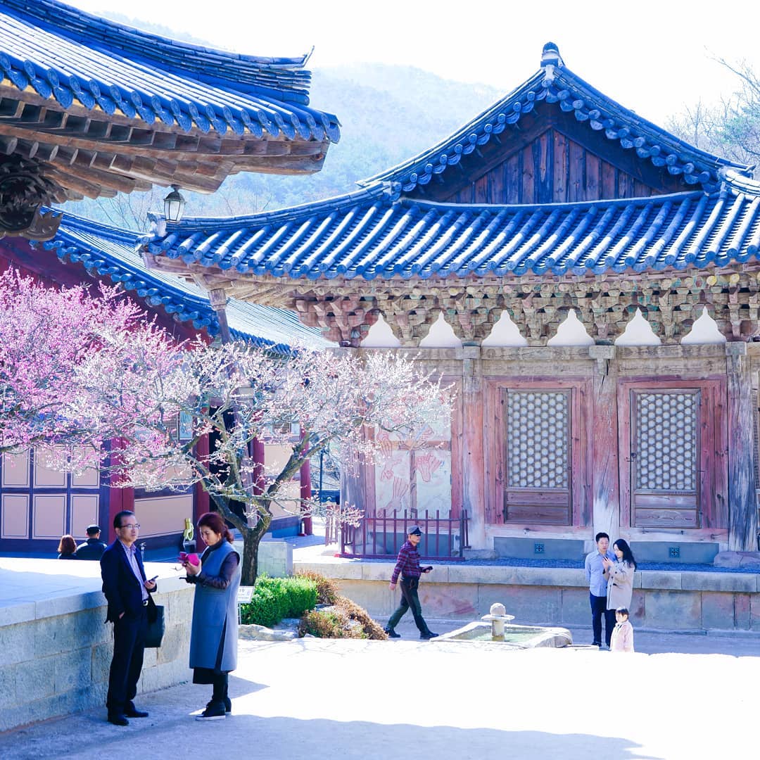 Korean temple 