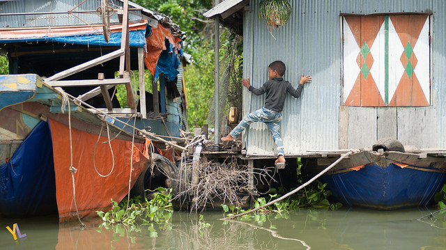 floating market in siem reap 