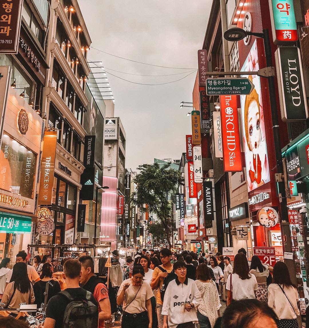 things to do in myeongdong 