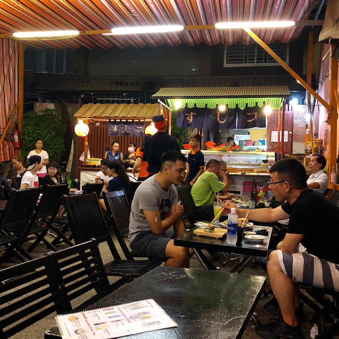 street food in saigon