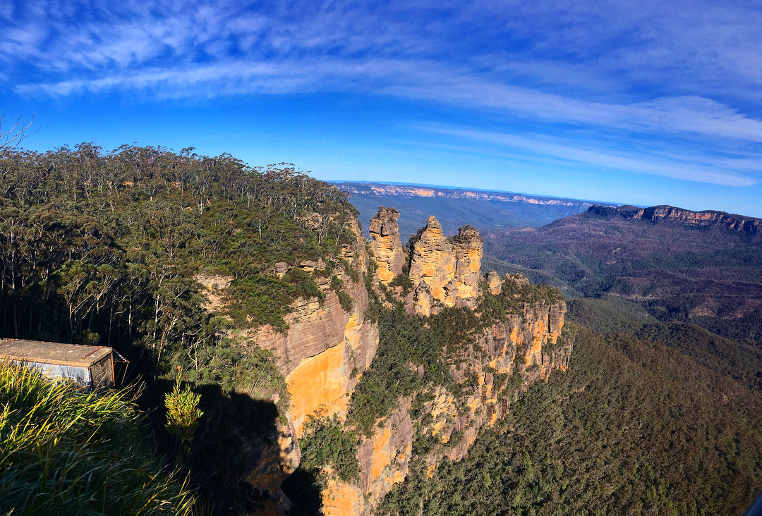 blue mountains