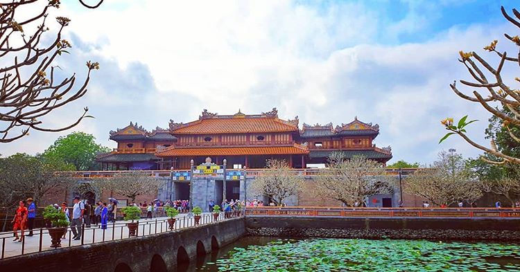 The gate to Kinh Thanh, the outer-most gate to Hue's Citadel