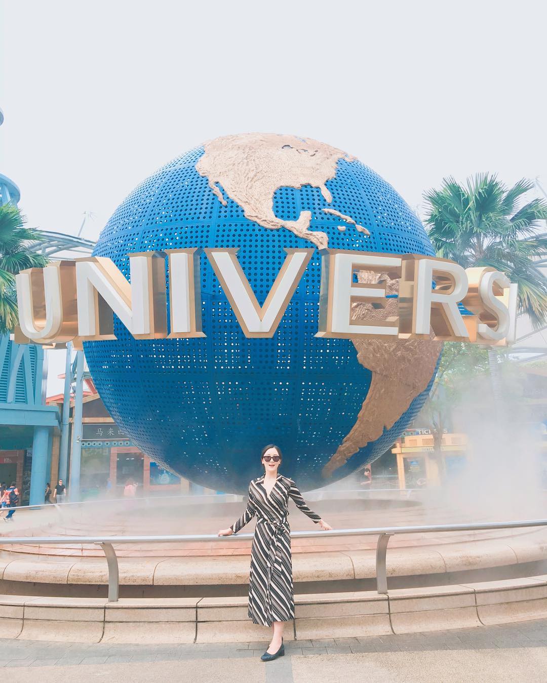 Universal Globe at Universal Studios Singapore