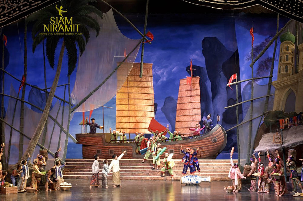 A giant cast of over 150 people on stage of Siam Niramit Bangkok Show