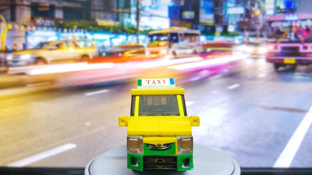 A toy model of Thai Taxi