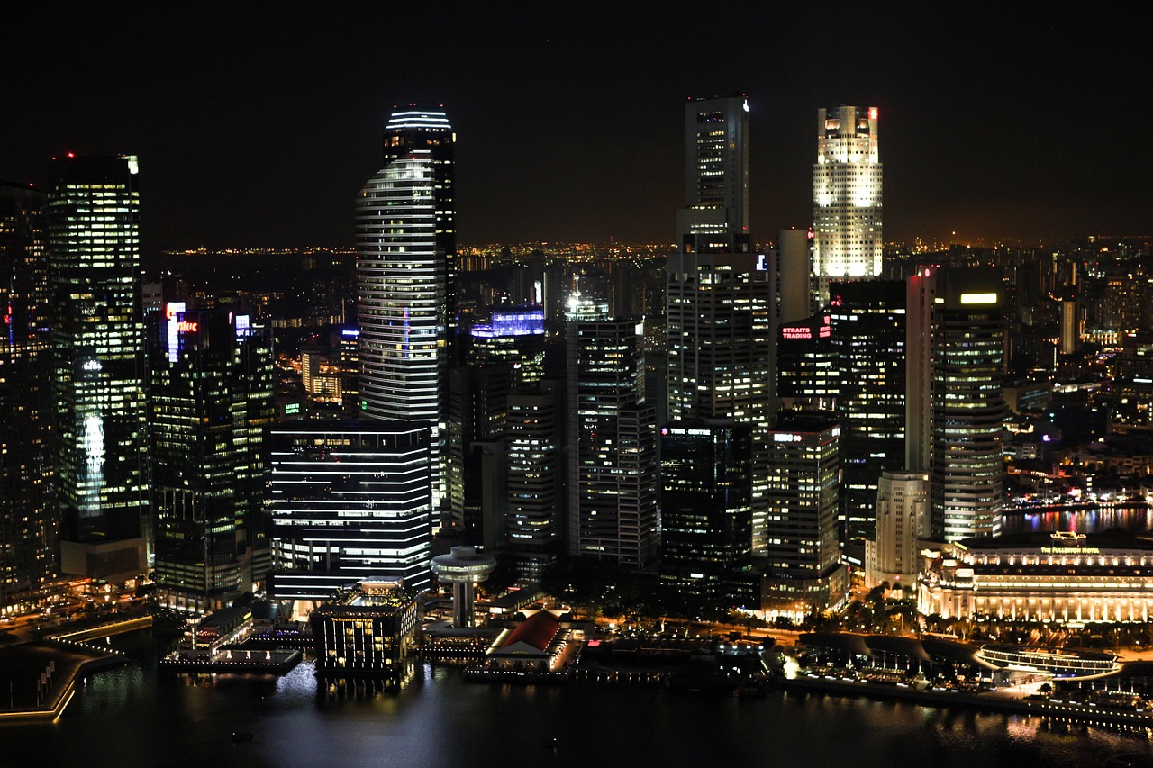 Travel to Singapore - Singapore at night