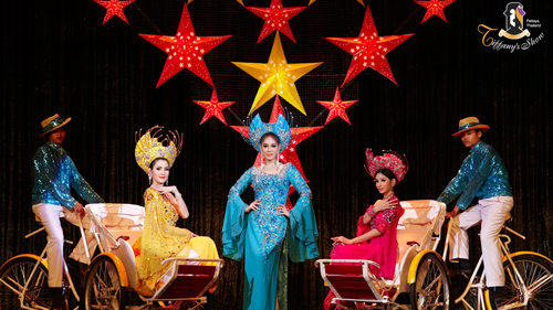 Vietnamese culture is showed at the Tiffany Show