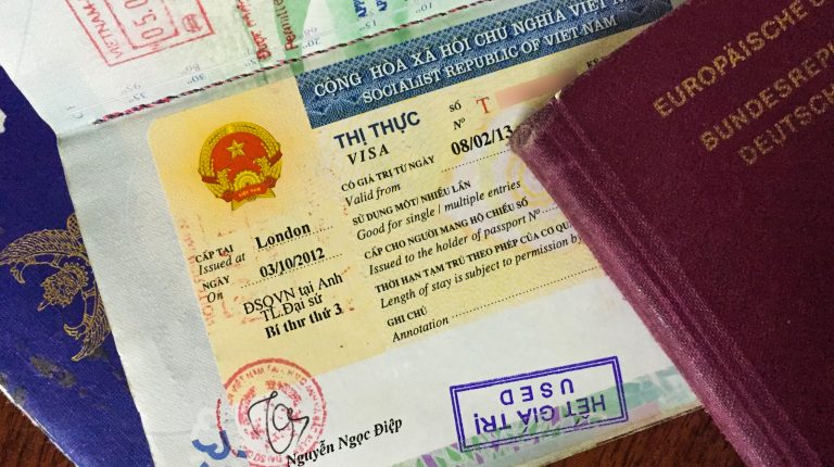 Visa on Arrival to Vietnam in a nutshell | The Blond Travels