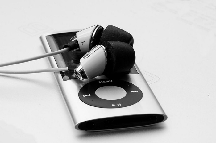 iPod nano — Image by Herbert Aust from Pixabay