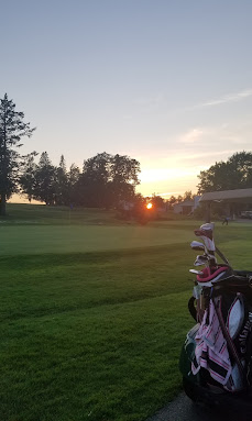 Lakeside Golf & Country Club