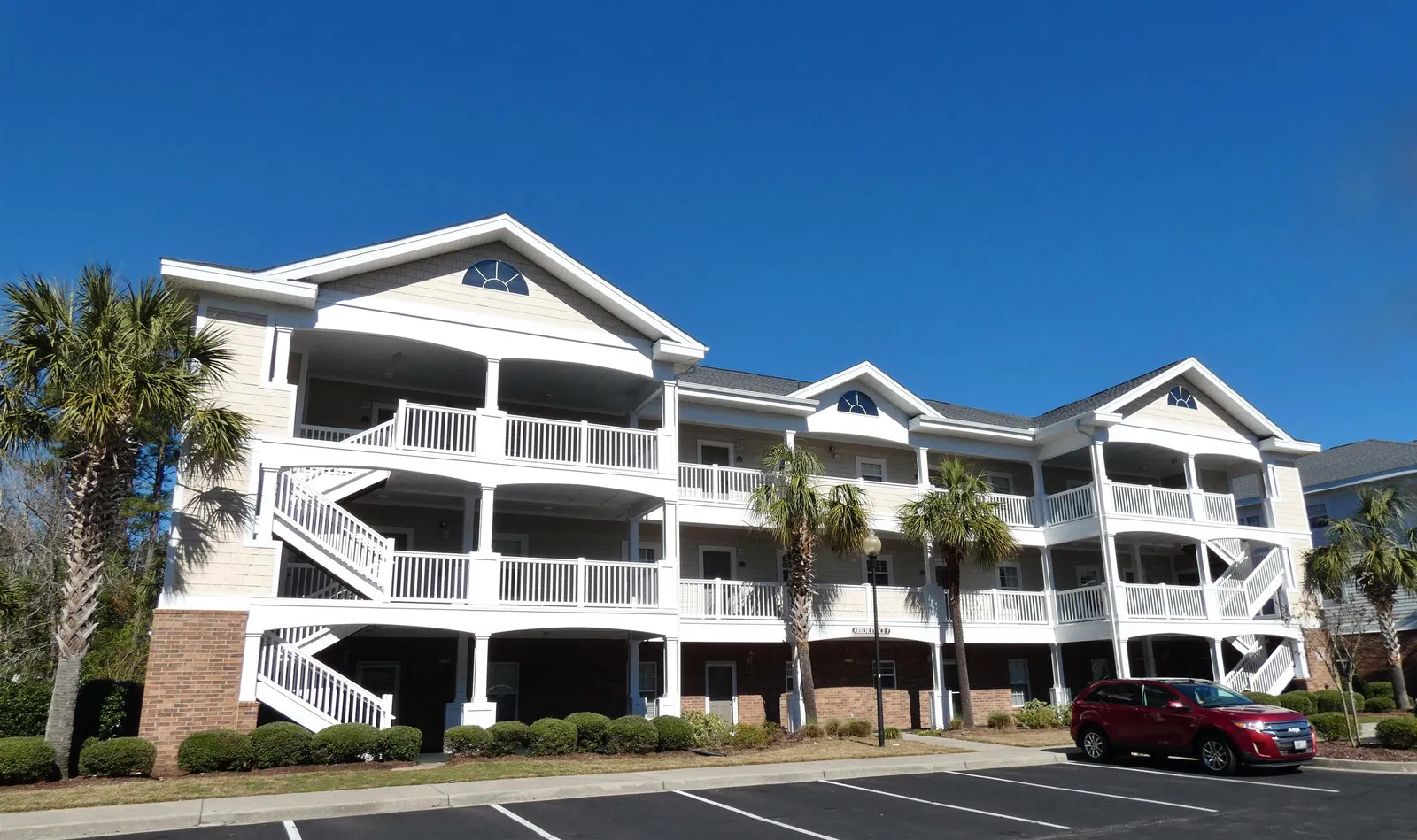 Barefoot Resort