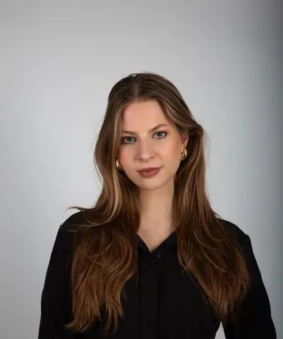 rebecca.schuell@studentfr.ch