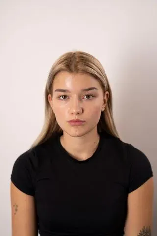 nena.schenk@edu.gbssg.ch