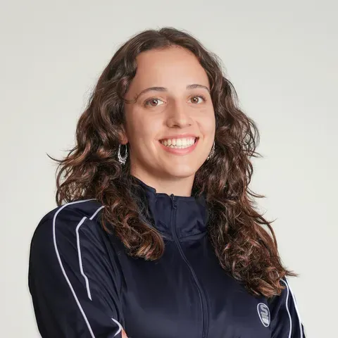 nina.goldener@edu.gbssg.ch