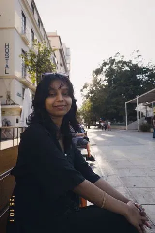 nivirththika.thayagaran@outlook.com