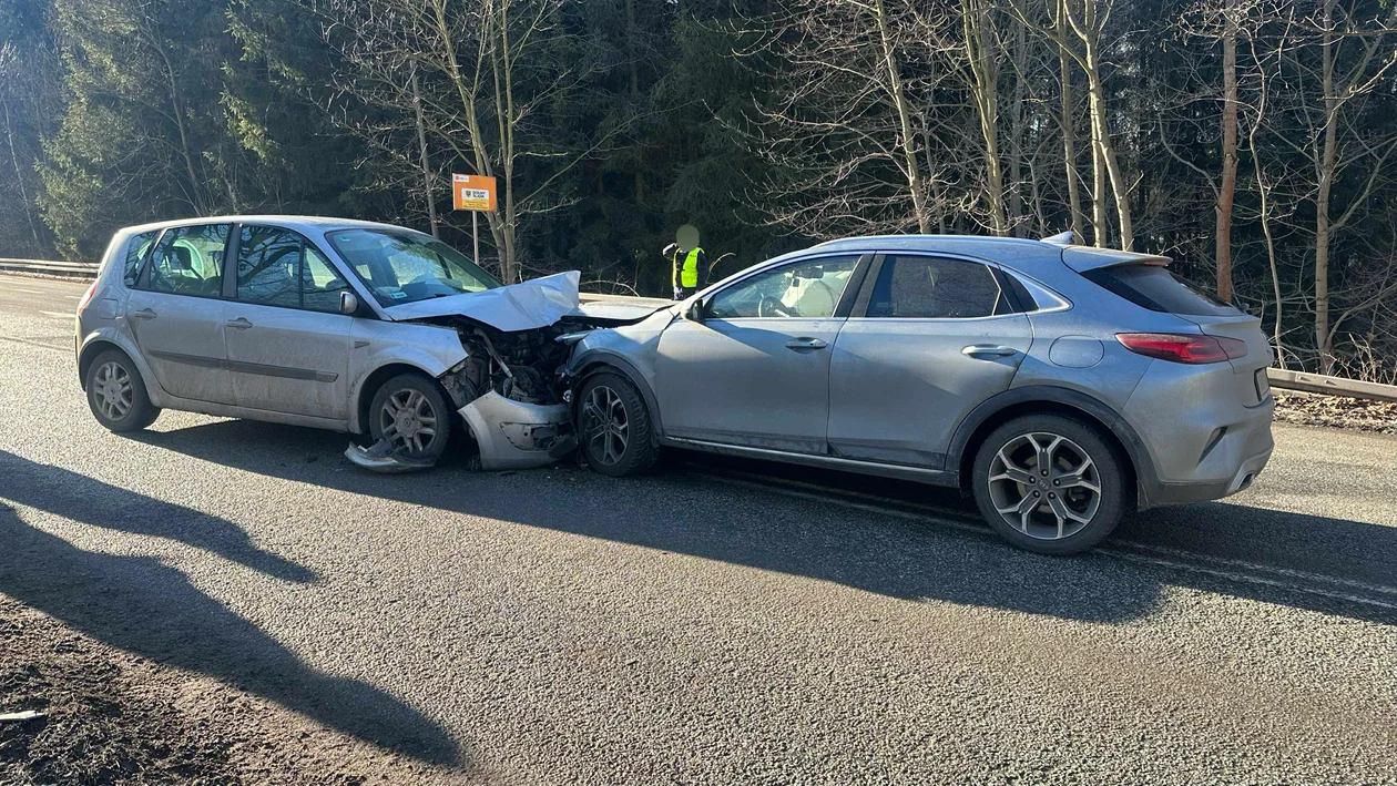 Nowy Dzikowiec - zderzenie na Słupieckiej
