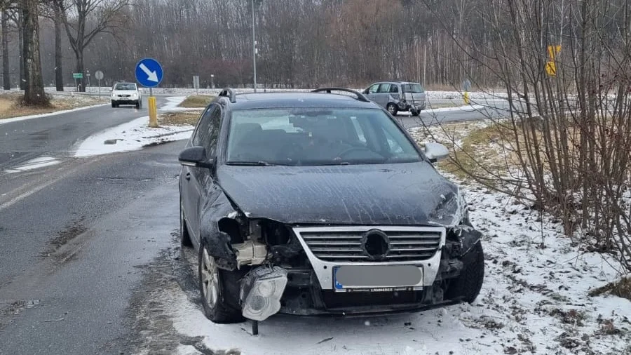 Bystrzyca Kłodzka - kolizja na skrzyżowaniu K33