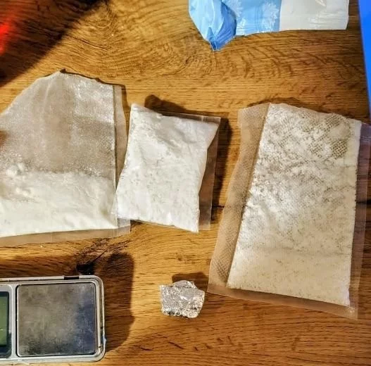 Kłodzko. 960 porcji amfetaminy w specjalnie zbudowanej skrytce [zdjęcia]