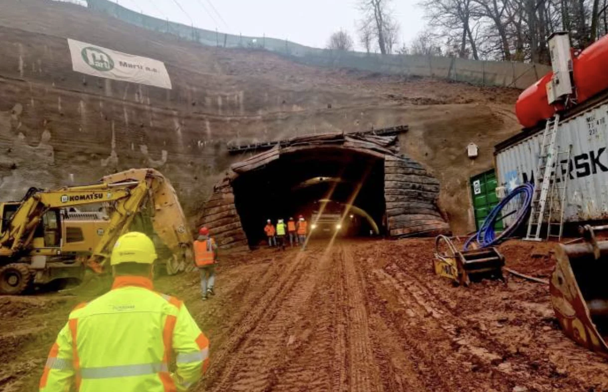 Wielka budowa tuż za granicą