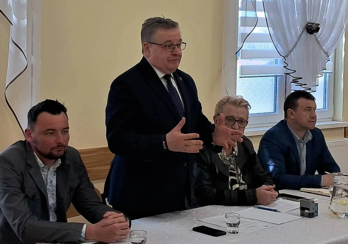 Spotkanie Wójta Gminy Kłodzko z przedstawicielami Kół Łowieckich, Lasów Państwowych i rolników [zdjęcia]