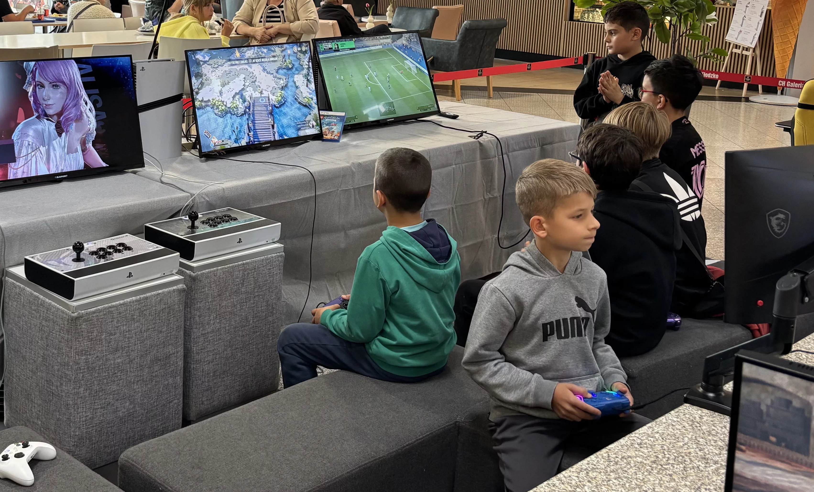 KŁODZKO. Game Lovers w Galerii Twierdza przyciągnęło tłumy graczy