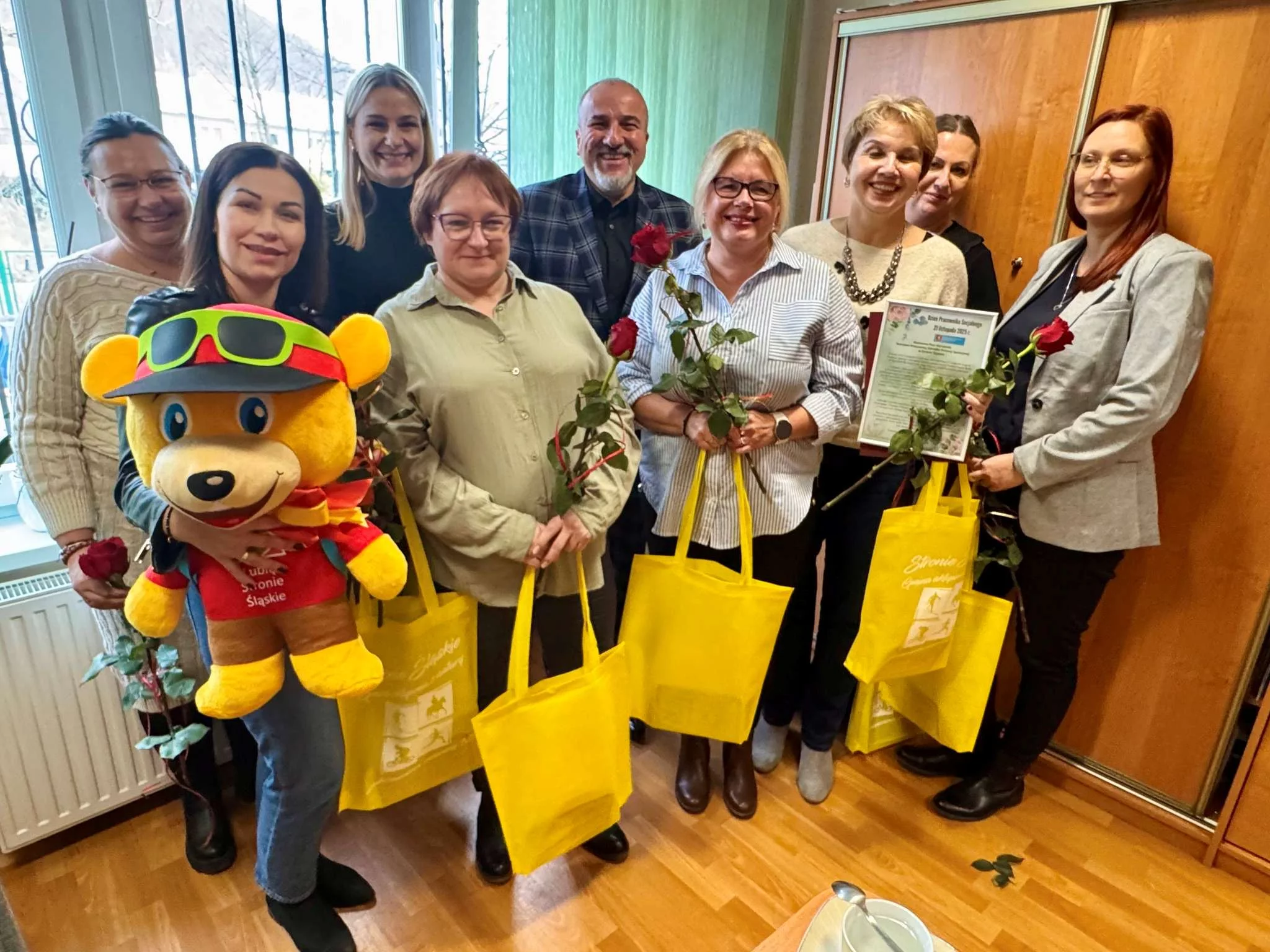 Stronie Śląskie: Uznanie dla pracowników Ośrodka Pomocy Społecznej [zdjęcia]