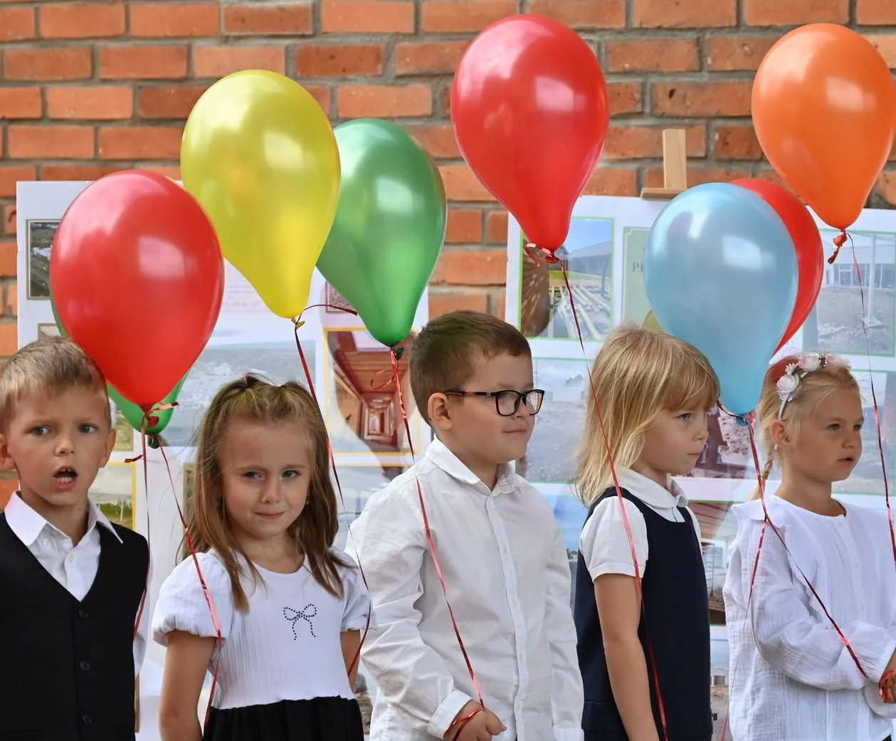 Inwestycja w przyszłość najmłodszych: Otwarcie przedszkola i żłobka w Krosnowicach [galeria]