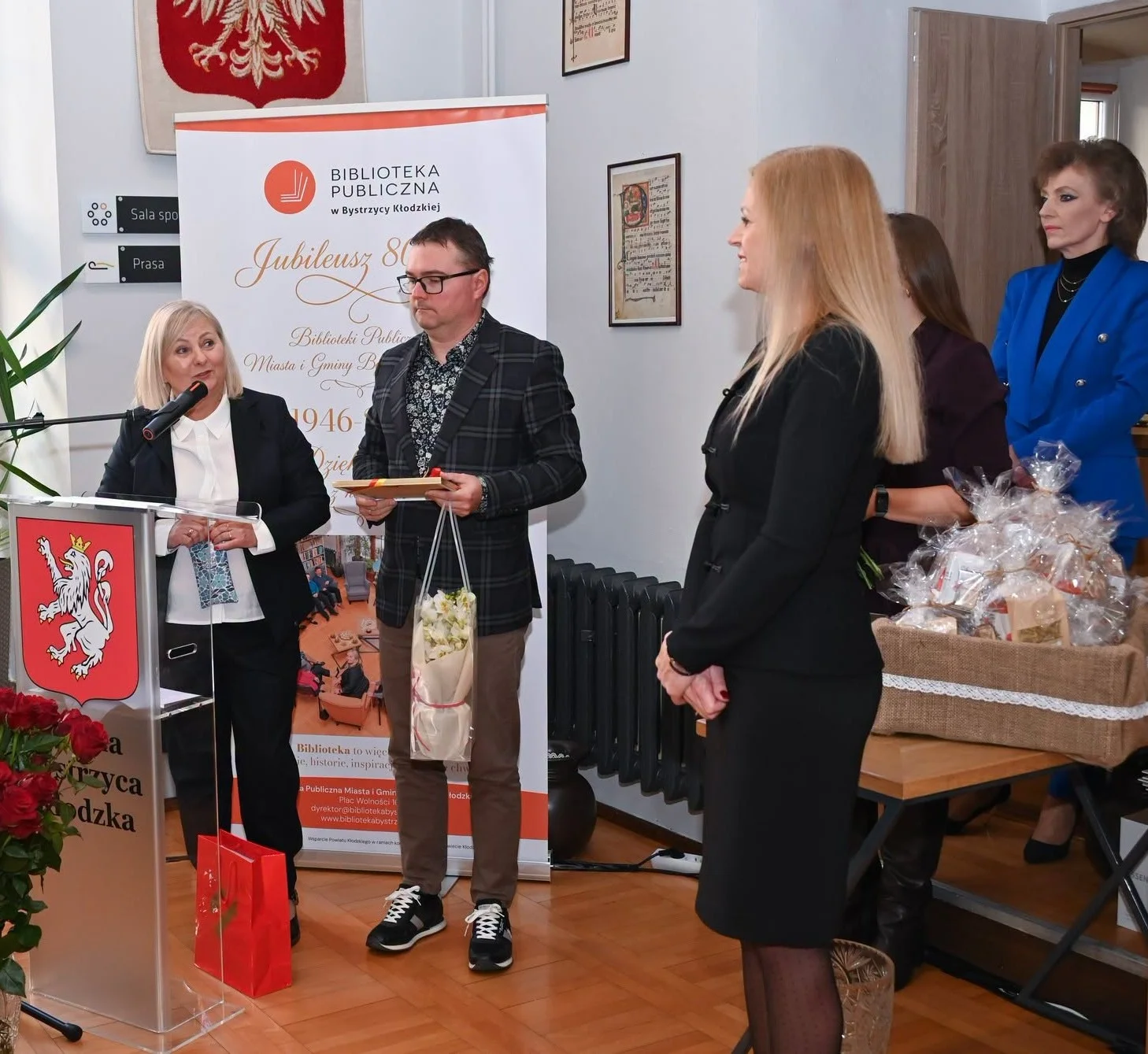 Obchody 80-lecia Biblioteki Publicznej w Bystrzycy Kłodzkiej [zdjęcia]