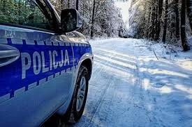 Powiat kłodzki. Szybka reakcja policjantów zapobiegła tragedii