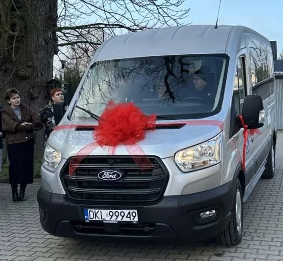 Powiat Kłodzki z nowymi mikrobusami dla osób z niepełnosprawnościami