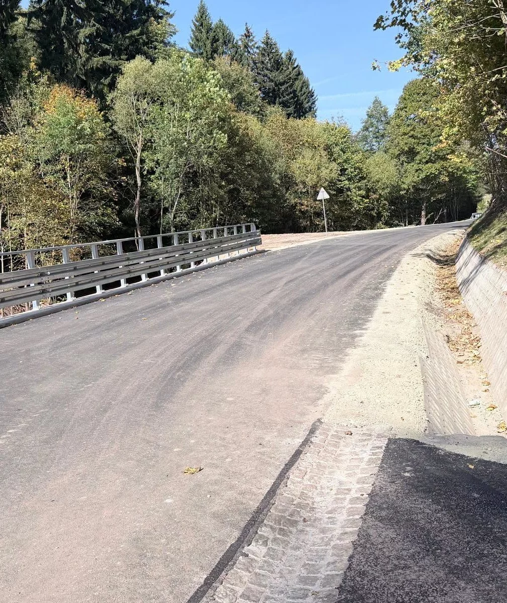 Zakończył się pierwszy etap remontu drogi Ludwikowice Kłodzkie - Sokolec [galeria]
