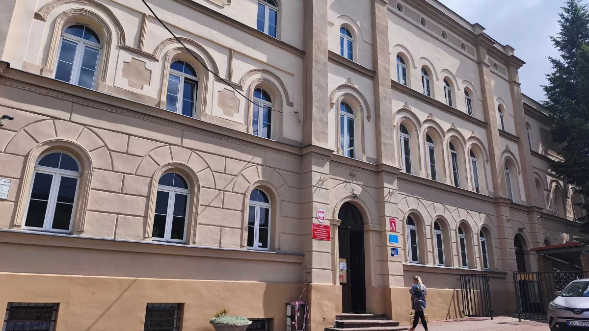 Szkoła wciąż w remoncie. Rodzice pytają: gdzie od września będą uczyć się nasze dzieci?