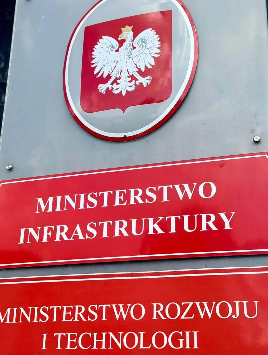 Nowa Ruda. Spotkanie w sprawie modernizacji linii kolejowej i remontu dworca [zdjęcia]