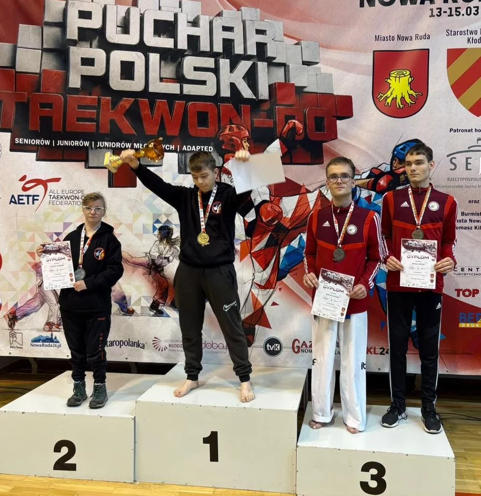 Emil Wełyczko z Noworudzkiej Szkoły Technicznej złotym medalistą na Pucharze Polski Taekwondo [zdjęcia]