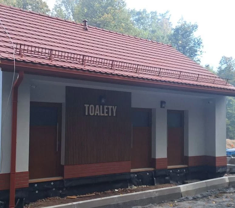 Gmina Radków. Kończą się budowy centrów przesiadkowych [zdjęcia]
