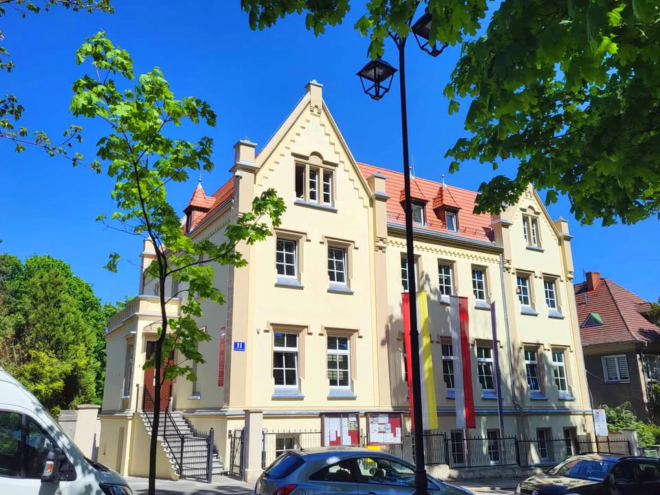Powiat ząbkowicki. 1800 zł za pobyt wicestarosty podczas szkolenia? Radny pyta, starosta odpowiada