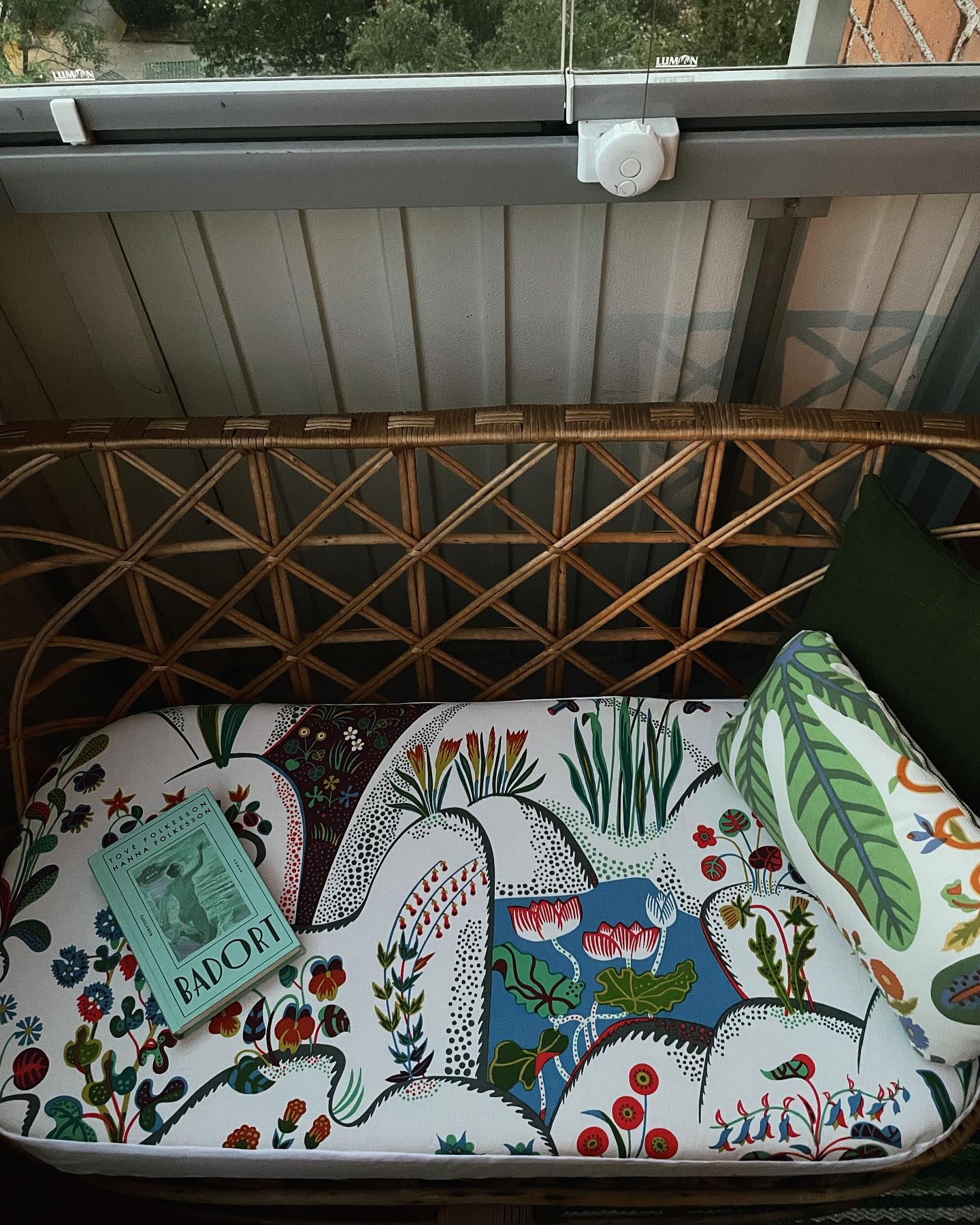 Entspannung pur: Boho-Oase auf Ihrem Balkon