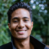 Interpreter in New York City - Leonardo 