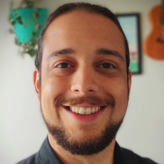 مترجم في بيلو هوريزونتي - Rafael 