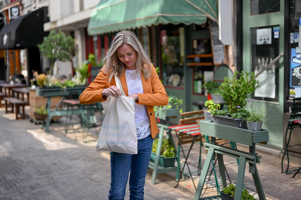 Katoenen tas met lange hengsels Katoenen tas met lange hengsels