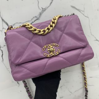 Small Chanel 19 in Purple Calfskin