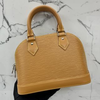 Louis Vuitton Alma BB in Epi Leather