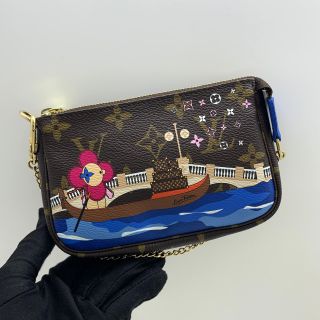 M68489 VIVIENNE MINI POCHETTE ACCESSOIRES