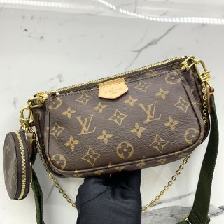 Pre-loved authentic Louis Vuitton earrings, Luxury, Accessories on Carousell