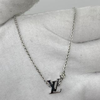 WG750 1PD LV LOGO NECKLACE