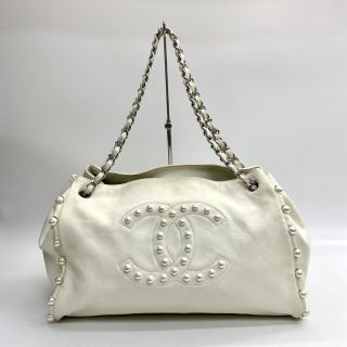 Pearl Chain Tote in Lambskin